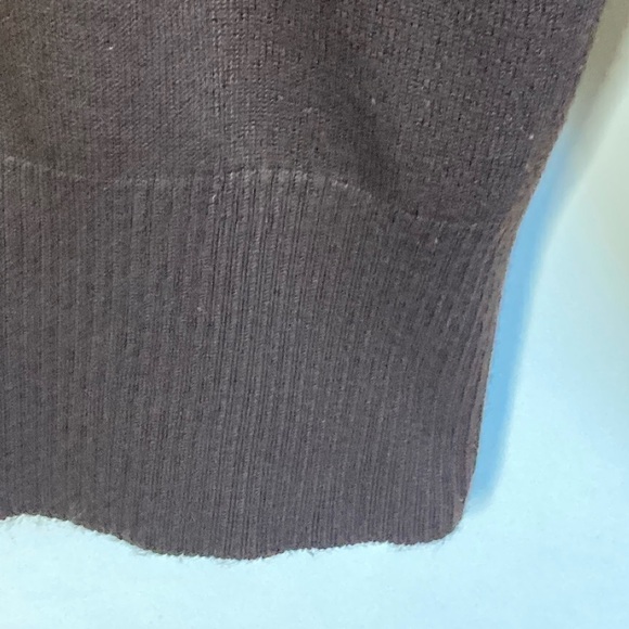 Design History Brown Vneck Sweater Sz Missy Sm 4/6 - Picture 4 of 6